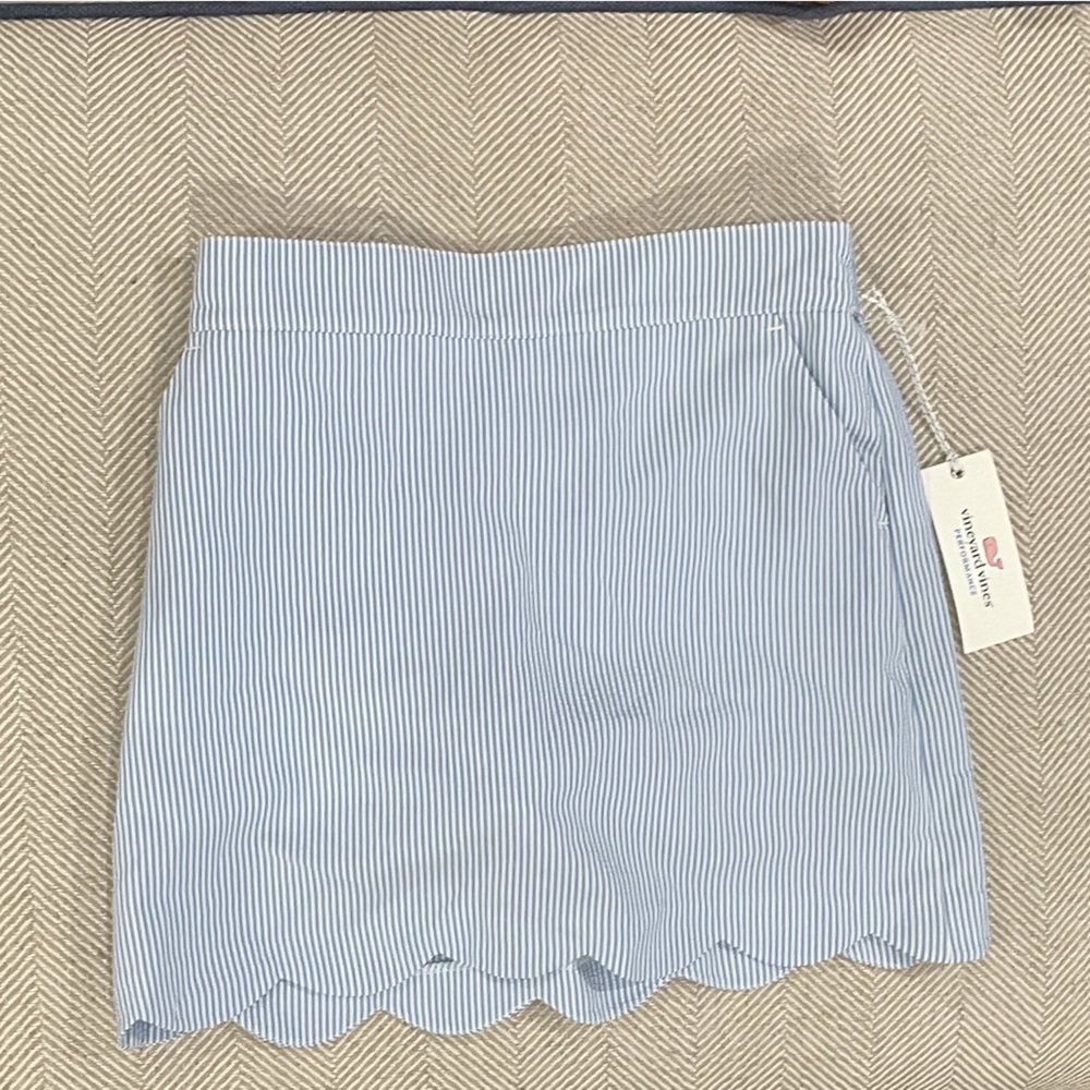 Little girls vineyard vines scalloped skirt